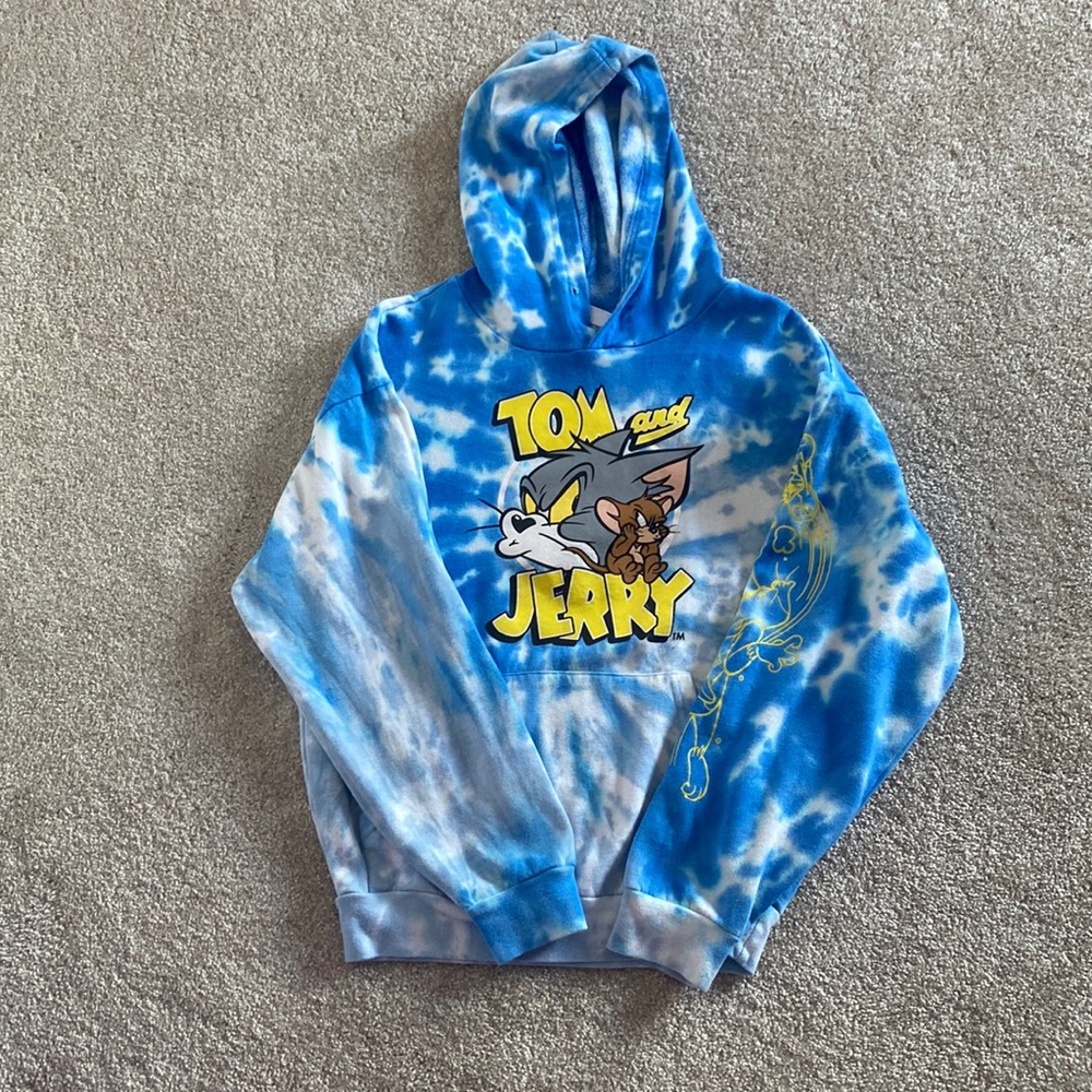 Tom and jerry graphic hoodie